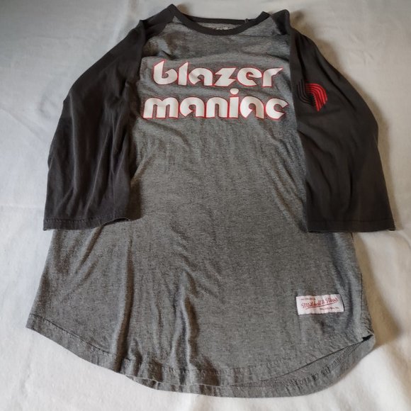 MITCHELL & NESS BLAZER MANIAC MEN'S T-SHIRT SIZE XL - Picture 1 of 12